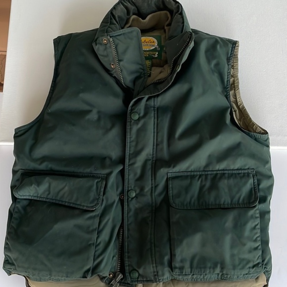 Cabela’s goose down vest large green excellent condition L